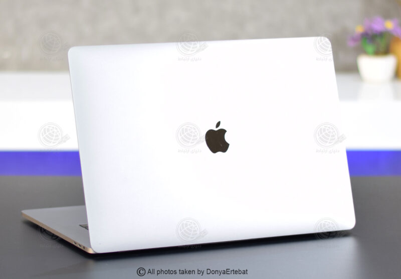 MacBook Pro 15 A1990